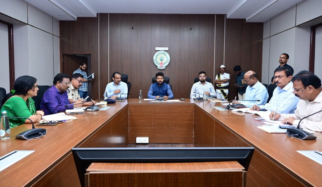 పి.జి.ఆర్.ఎస్ టోల్ ఫ్రీ నంబర్ 1100