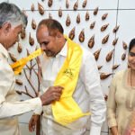 టిడిపి కండువా కప్పుకున్న బొత్స మేనల్లుడు !