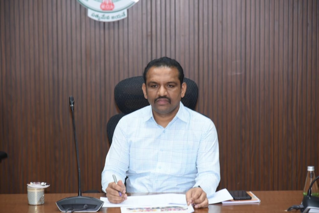 ఓటరు జాబితా సవరణ నిర్దిష్ట సమయంలో పూర్తి కావాలి